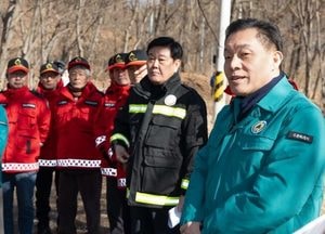 이재준 수원시장, 광교산서 ‘새빛 현장시장실’ 열고 산불 대응 체계 점검 나서