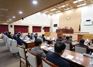 연천군의회, 을사년 첫 임시회 개회…2024회계연도 결산검사위원 선임안 등 10건의 안건 심의