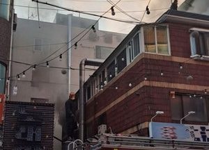 광명 상가주택서 화재, 70대 남성 심정지