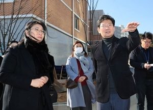 이상일 용인특례시장, 학교 통학 환경 개선 지속 노력...신설 학교 현장 방문 개교 상황 점검