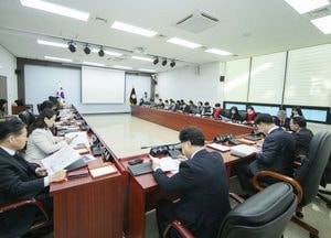 화성특례시의회, 태블릿PC 활용 전자파일 도입한다...제240회 임시회부터 전면 적용