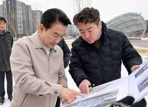 김동근 의정부시장, 고산동 주요 사업 현장 점검…시민 편익 증대 위해 차질없는 추진 당부