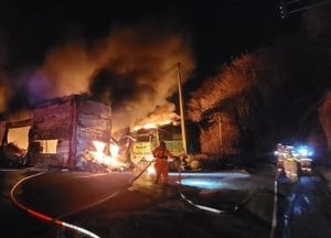 하남 식품보관창고 화재…59분 만에 진화, 인명 피해 없어
