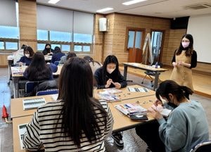 인천 남동구, 건강한 출산 위한 모자 건강증진 프로그램 운영…모유 수유부터 감성 미술 태교까지