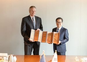 김동연 경기도지사, 미국 알래스카 주지사 만나 ‘경제‧기후‧관광 개발’ 교류 협력 논의