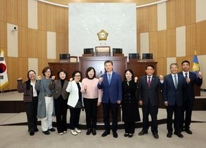 인천 연수구의회, 중국 친화이구 대표단 접견·교류 협력 논의…우호 상징물 설치 사업 구체화