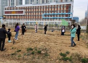 인천경제청, 송도 ‘행복텃밭 가꾸기 사업’ 외국인 거주자 참여 확대
