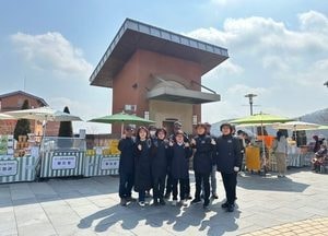 여주시, 여주프리미엄아울렛서 ‘농특산물 직거래장터’ 운영...6월 1일까지 토·일요일·공휴일 개최