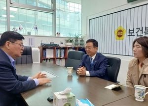 이선구 경기도의회 보건복지위원장, 경기복지재단과 AI 복지 정책 방향 논의 “첨단기술 접목 정책 공론화 필요”