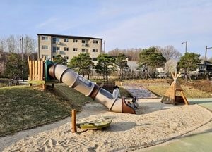 여주시, 어린이공원 모래 놀이터 연 5회 정기 소독 ‘안전 확보’