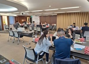 수원시, 미국 관세 정책 대응 ‘EU 권역 수출 개척 지원’...내달 23일까지 중소제조기업 모집