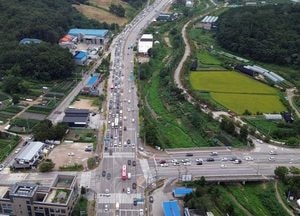 의정부시, 성모병원 앞 교차로 확장해 교통난 해소 나서…보도 축소해 차로 확보
