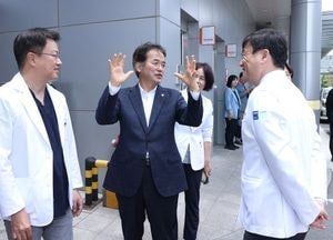 이동환 시장, 일산병원 방문 ‘소아응급 의료체계’ 점검...“응급·필수의료는 시민 생명 지키는 최후 방어선”