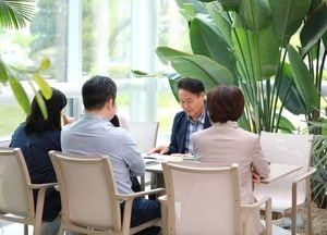수원시, 전국 최초 ‘특이민원대응 전문관’ 제도 운영...경찰 경력 37년 전문가 채용 ‘공직자 인권 보호’ 강화
