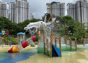 고양특례시, 일산 도시공원 분수대·물놀이장 본격 운영...이동환 시장 “시민 휴식공간 제공”