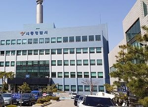 거리서 ‘딱밤’ 때리기 놀이하다가 ‘흉기 위협’ 소동 부린 중학생들