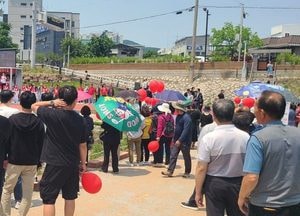 김용태 “김문수 압도적지지” 호소...포천 재래시장 찾아 총력
