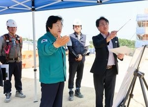 이천시, 민선8기 사회간접자본 사업 현장 점검...김경희 시장 “완성도 높은 결과물로 시민 삶의 질 향상”