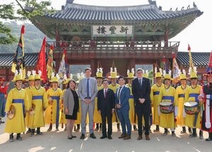 김동연·이비 수상, 지방정부 경제외교 공감대 강화