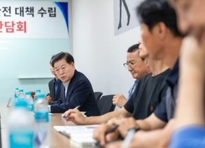 박승원 광명시장 “광명초 통학로 안전, 끝까지 책임지겠다”…학부모 간담회서 안전 대책 강조