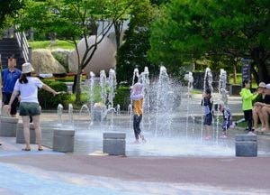 용인특례시, 농촌테마파크 여름철 수경시설 운영...오는 28일부터 바닥분수 가동