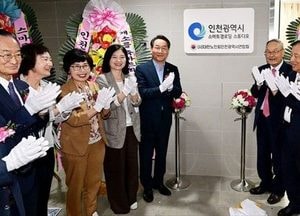 유정복 “스마트 경로당, 어르신 디지털 동행 플랫폼 될 것”