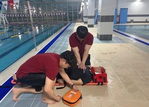 의정부도시공사, 민락국민체육센터 ‘골든타임’ 수영장 사고 대비 훈련 실시