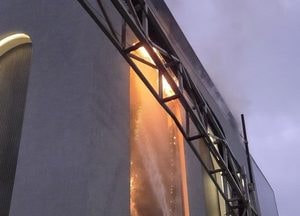 안양 동안구 아파트 모델하우스 화재...20여 분 만에 진화