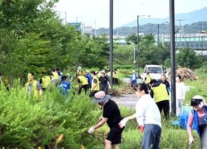 의정부시의회, 집중호우 피해 현장 찾아 수해복구 활동 펼쳐