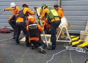 평택서 맨홀 작업 중 질식사고…40대 남성 2명 중상