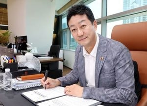 경기도의회 ‘의정국’ 중심 조직개편 단행...교류협력팀·공간정보화과·차량관리팀 신설