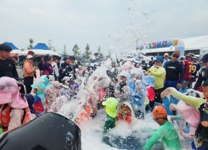 여주시 ‘오학 물놀이장’ 누적 입장객 1만1천명 돌파...오는 10일까지 야간 개장 운영
