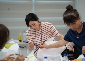 인천 남동구, 주민 손길로 완성하는 ‘소래포구축제 어등’