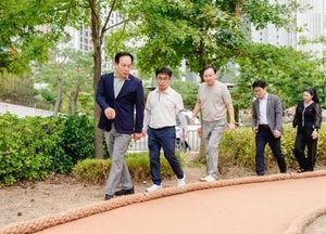 오산시, 부산제2어린이공원 물놀이장·맨발 황톳길 개장...경기도 특교금 확보로 조성