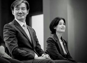 이재명 대통령, 조국·윤미향 사면 단행…찬반 엇갈린 정치권