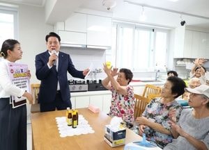 소비쿠폰 챙기셨나요? 안양시, 어르신·다문화가정 대상 맞춤형 홍보 강화