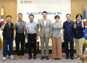 김진경 경기도의장, 시흥 의용소방대장단과 지역 안전 협력 방안 논의