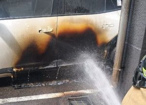 화성 양감면 하수구 쓰레기 불...전기차로 옮겨 붙어