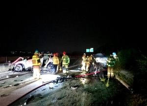 고양서 역주행 음주차량이 SUV와 충돌사고...3명 부상
