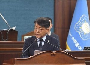 인천 미추홀구의회 이수현 의원, 데이터센터 건립·재개발 문제 두고 집행부 강도 비판