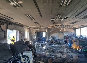 용인 바이크 보관창고서 화재, 인명피해 없어