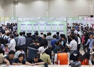 인천 동구, 뿌리기업 채용박람회 성황…600여개 일자리 제공