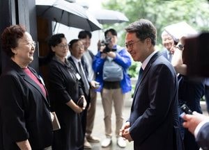 [특집] 김동연, 경기도를 글로벌 경제허브로…"100조 투자유치 신화 쓴다"