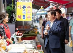 박승원 광명시장, 추석 앞두고 전통시장 민생 현장 점검