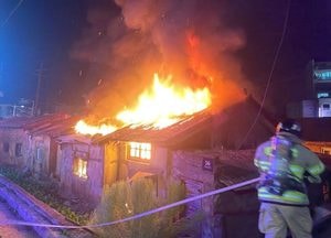 평택 안중읍 단독주택서 화재...인명피해 없어