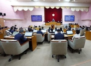 안양시의회, 제306회 임시회 마무리...조례안 등 26건 처리