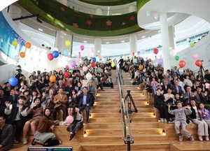 “책만 쌓지 않겠다”…경기도서관 개관, 사람을 잇는 첫 페이지