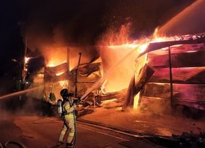 양주 백석읍 공장서 새벽 화재…인명피해 없어