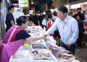 자금 숨통 틔우고 점포 경쟁력 높이고...고양시, 입체 지원으로 소상공인 자생력 강화
