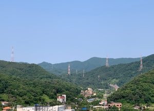 송전설비 지원 문턱 낮추고 분산에너지·탄소활용 산업 숨통…3개 법안 국회 통과